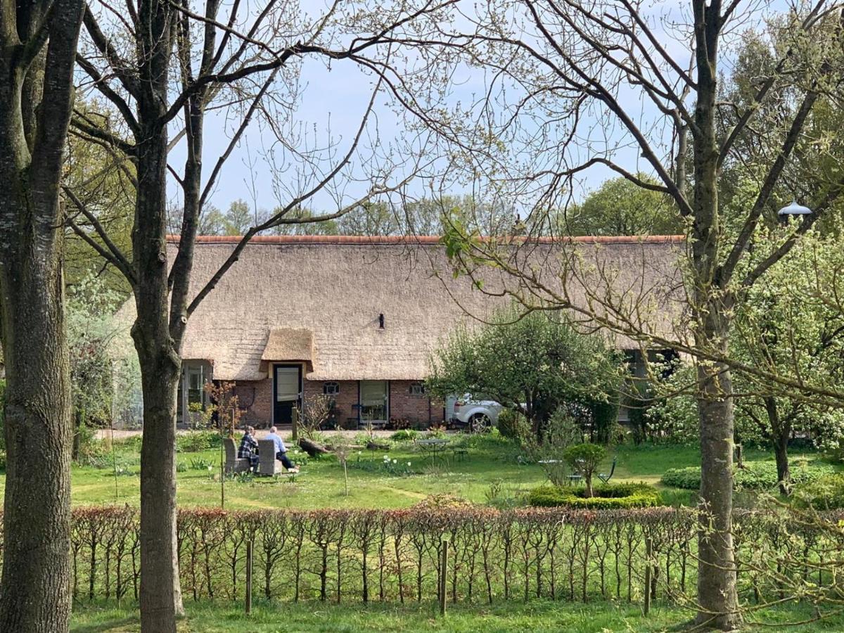Bed and Breakfast Landgoed De Bongel De Wijk Exterior foto